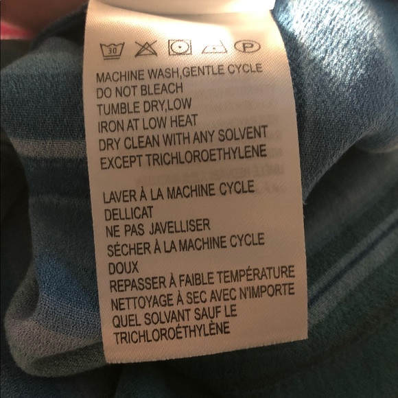 SOLD !!!!!! Geometric Macaw Shirt Women's Size XL Cotton Multicolor Top Button - Picture 14 of 15